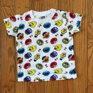 Uniqlo UT x KAWS x Sesame Street Kids T-Shirt White Size 3T